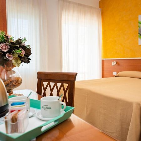 Hotel Baia Verde Maiori Extérieur photo