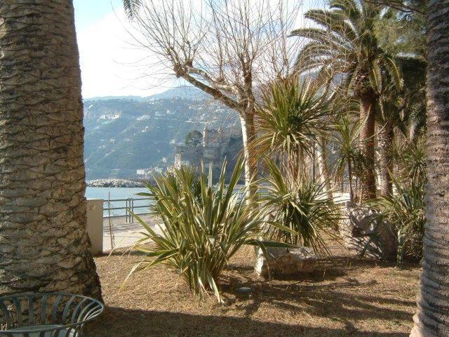 Hotel Baia Verde Maiori Extérieur photo