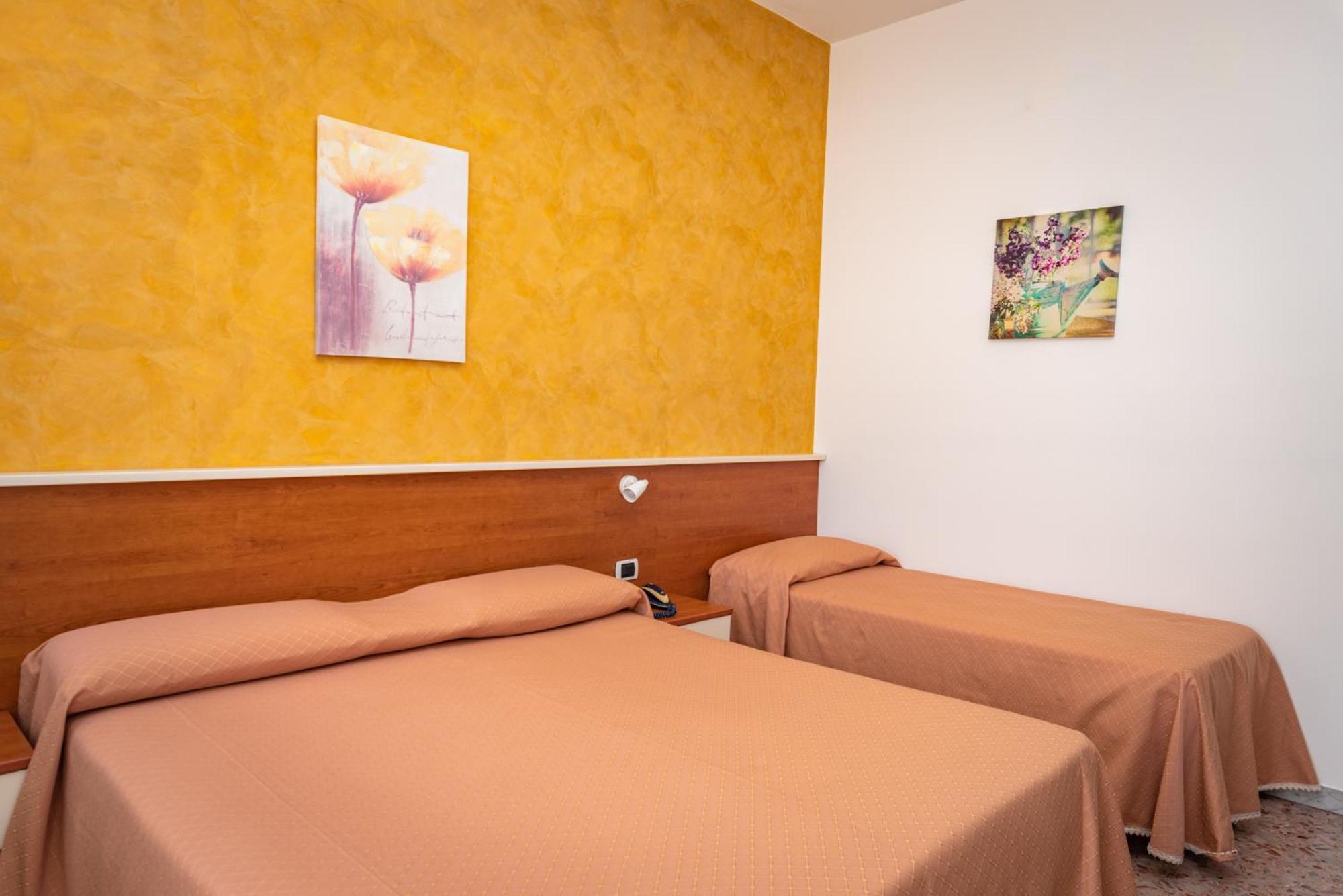 Hotel Baia Verde Maiori Extérieur photo