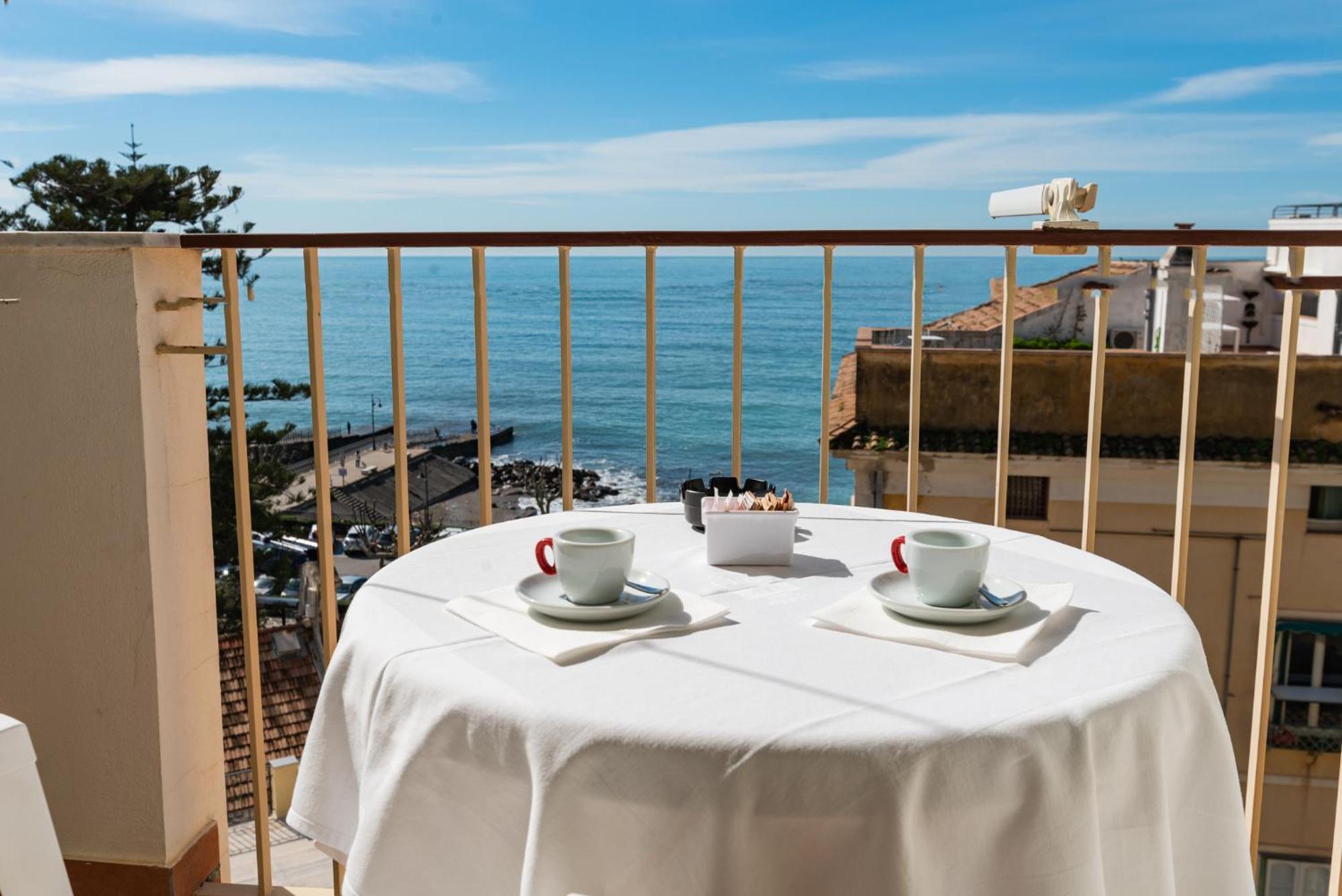 Hotel Baia Verde Maiori Extérieur photo