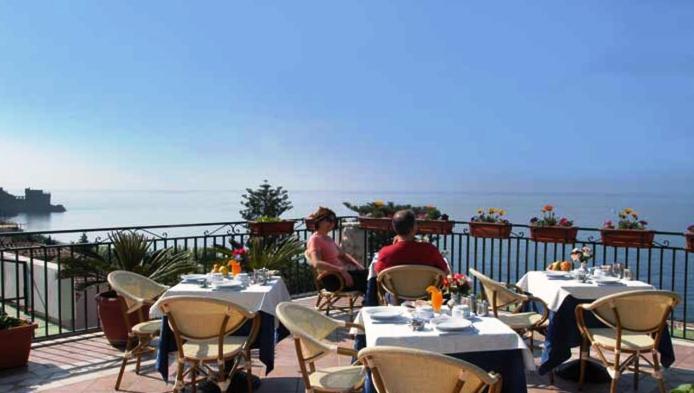 Hotel Baia Verde Maiori Extérieur photo